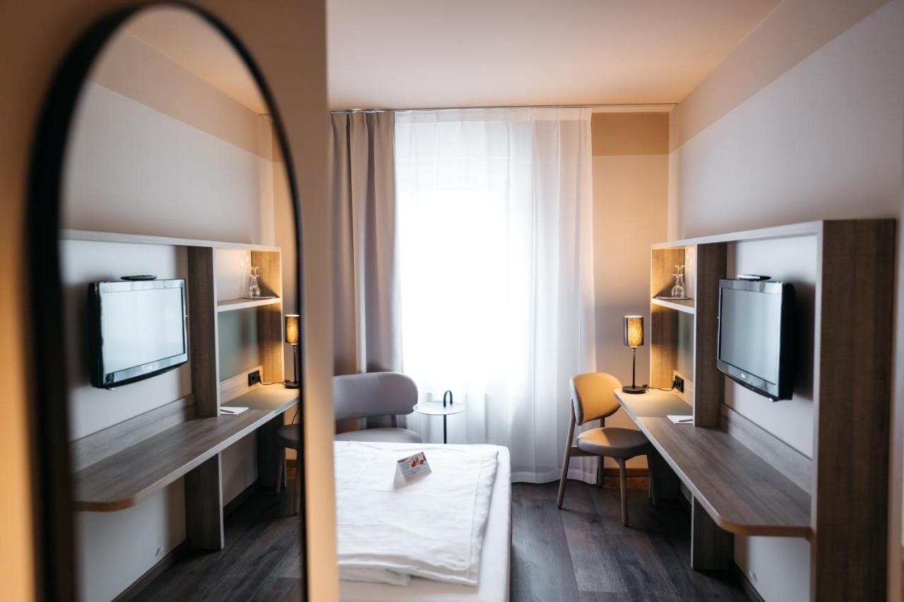 City Park Hotel Франкфурт на Одер Екстериор снимка